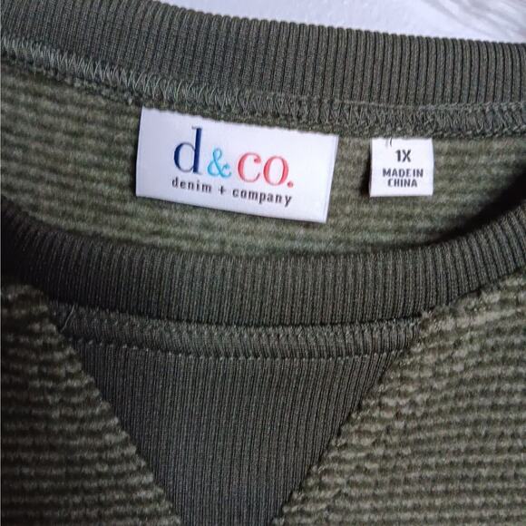 EUC D&Co Pullover Waffle Crew Neck Long Sleeve Sweatshirt Green 1X - Picture 2 of 4